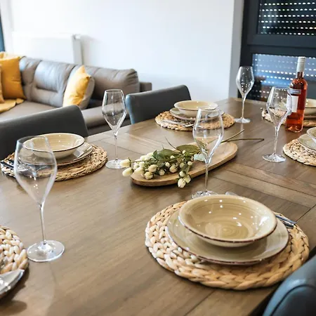 Allure Apartman